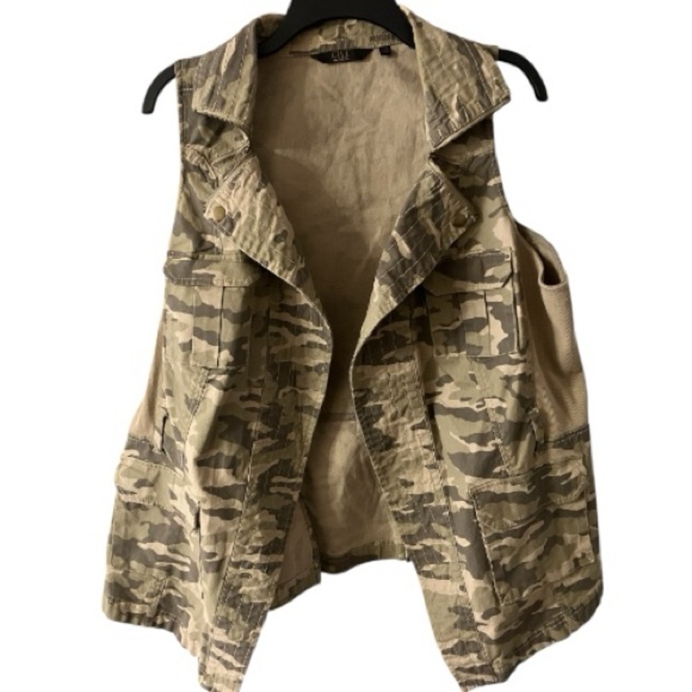 GILI Military Vest, Camo, Sz 20W, Sleeveless, Neutral, Wrap, Convertible